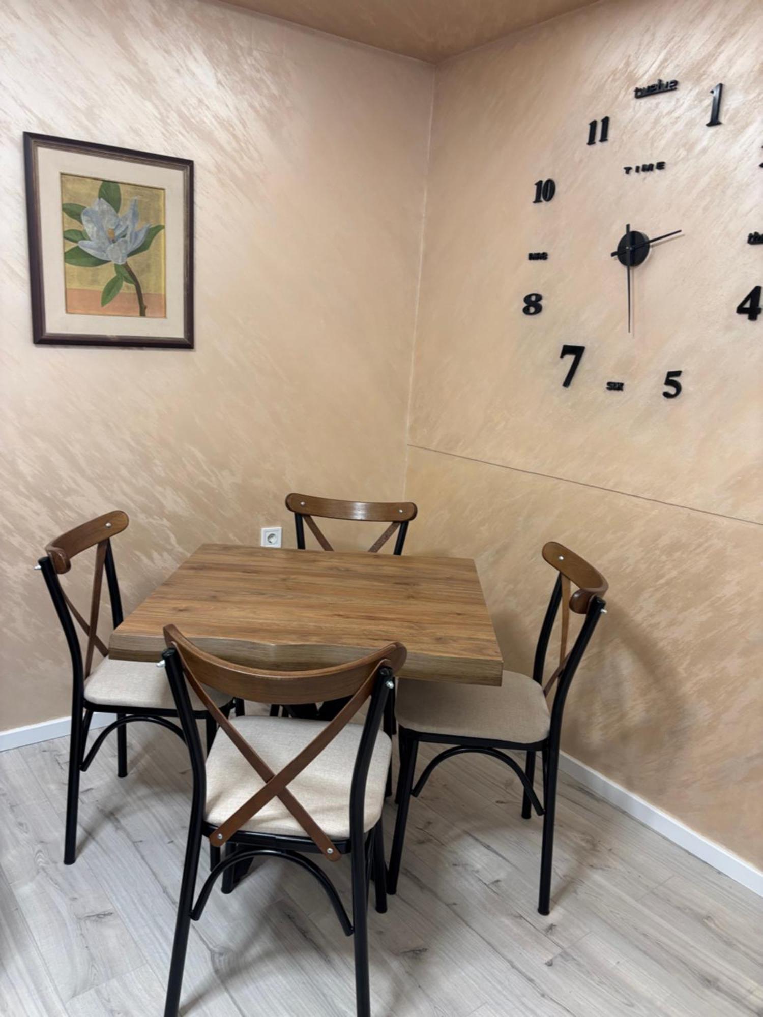Max Apartments Подгориця Екстер'єр фото